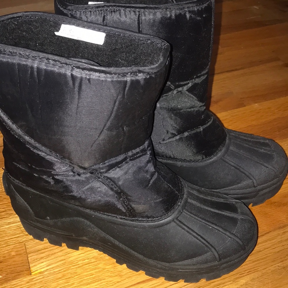 Toms kids snow boots